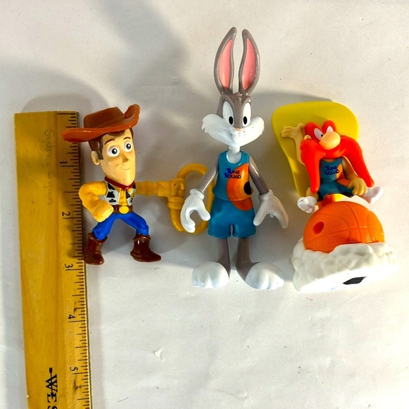 Cartoon character figurines. Woody, Bugs Bunny, Yosemite Sam - Picture 4 of 4
